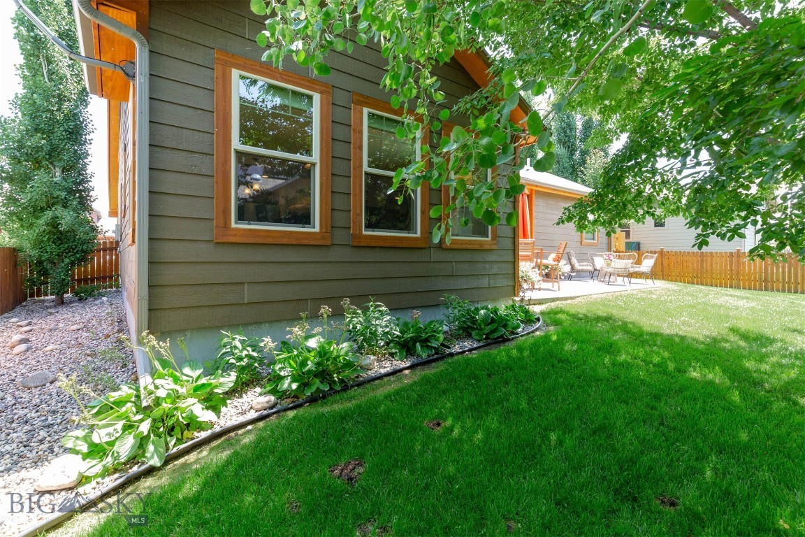 Bozeman, Montana 59718, United States, 3 Bedrooms Bedrooms, ,2 BathroomsBathrooms,Residential,Contingent,153690