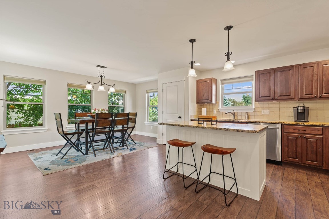 Bozeman, Montana 59718, United States, 3 Bedrooms Bedrooms, ,2 BathroomsBathrooms,Residential,Contingent,153690