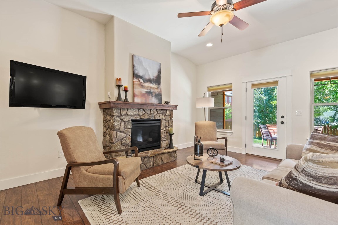 Bozeman, Montana 59718, United States, 3 Bedrooms Bedrooms, ,2 BathroomsBathrooms,Residential,Contingent,153690