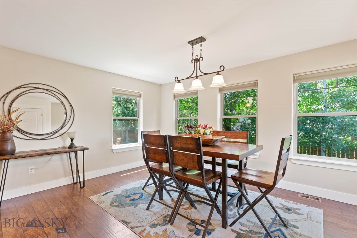 Bozeman, Montana 59718, United States, 3 Bedrooms Bedrooms, ,2 BathroomsBathrooms,Residential,Contingent,153690