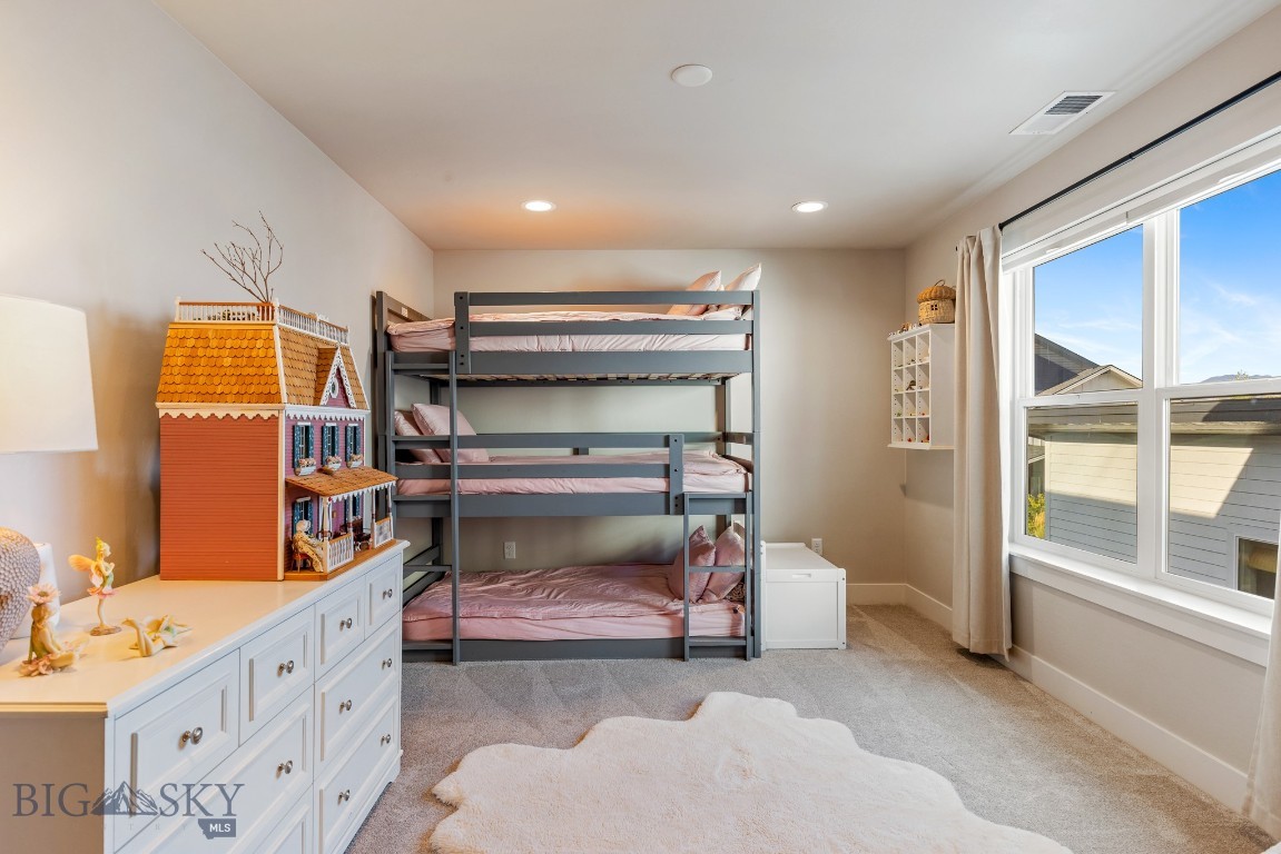 The Lakes at Valley West - Residential