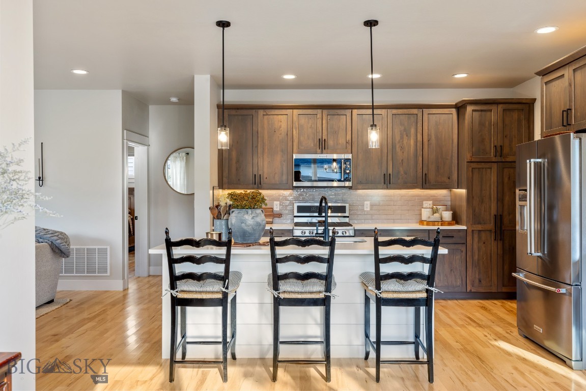 The Lakes at Valley West - Residential