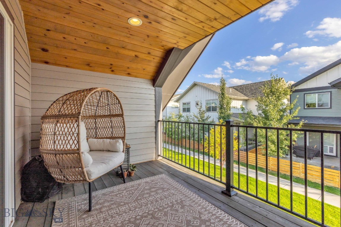 The Lakes at Valley West - Residential