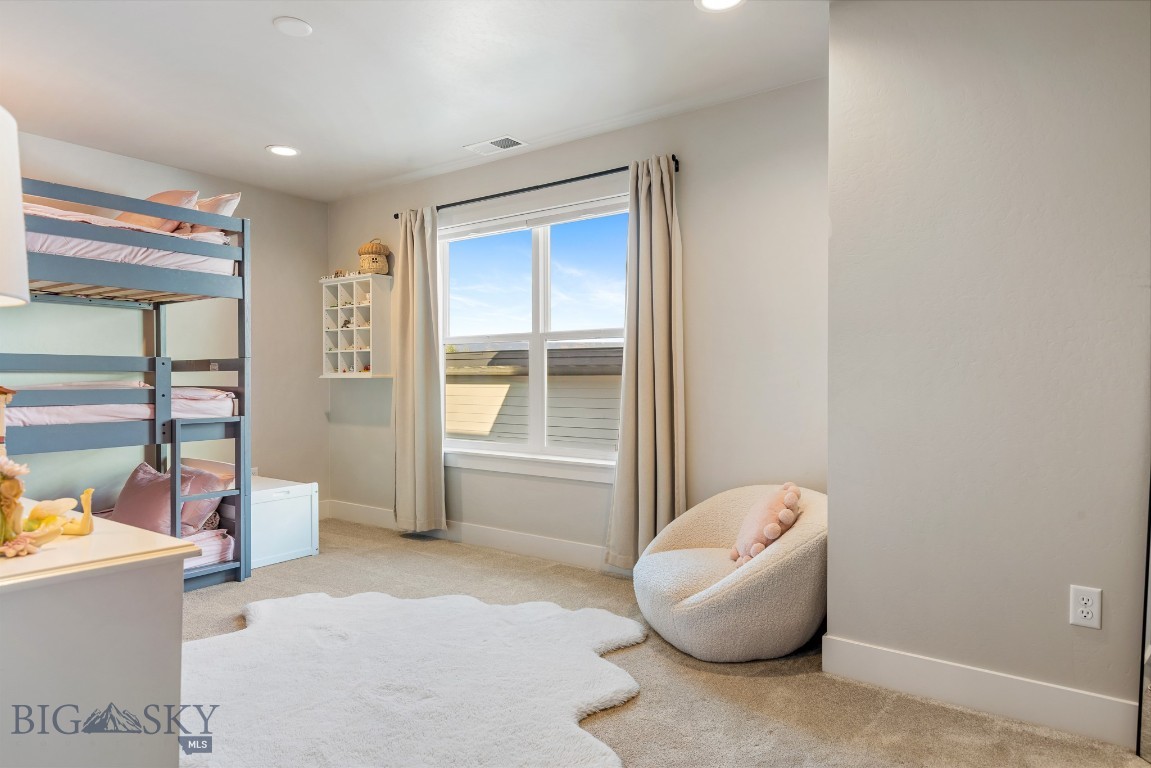 The Lakes at Valley West - Residential