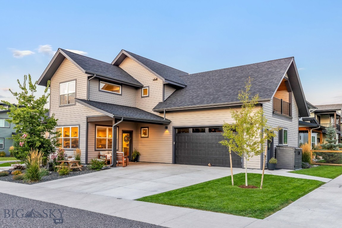The Lakes at Valley West - Residential