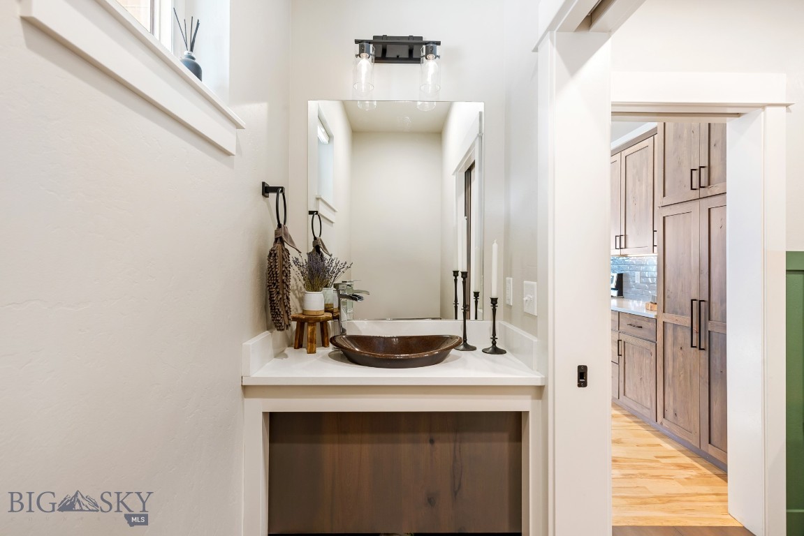 The Lakes at Valley West - Residential