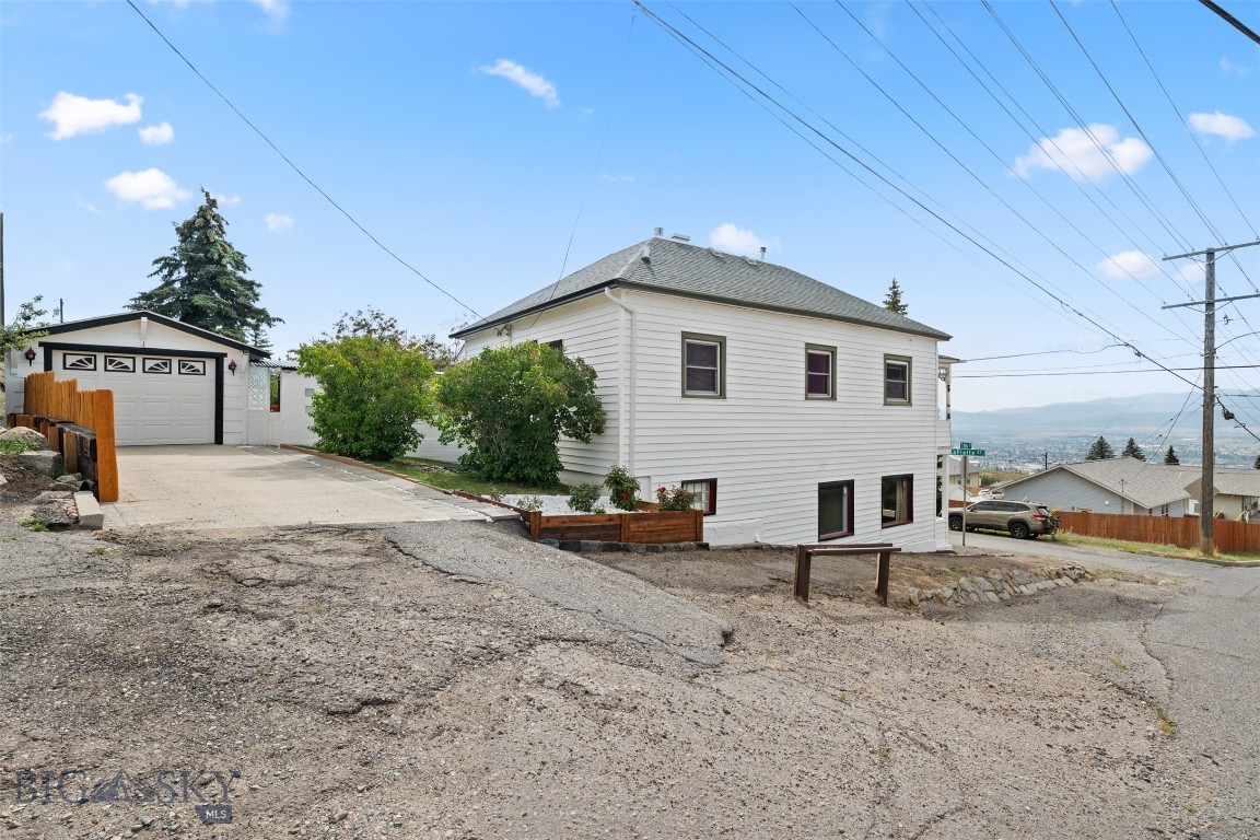 Butte, Montana 59701, United States, 2 Bedrooms Bedrooms, ,1 BathroomBathrooms,Residential,Active,193525