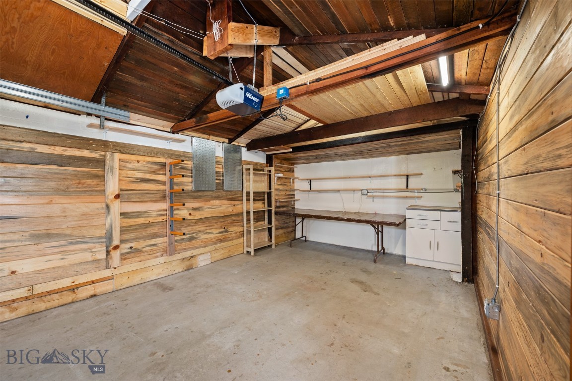 Butte, Montana 59701, United States, 2 Bedrooms Bedrooms, ,1 BathroomBathrooms,Residential,Active,193525