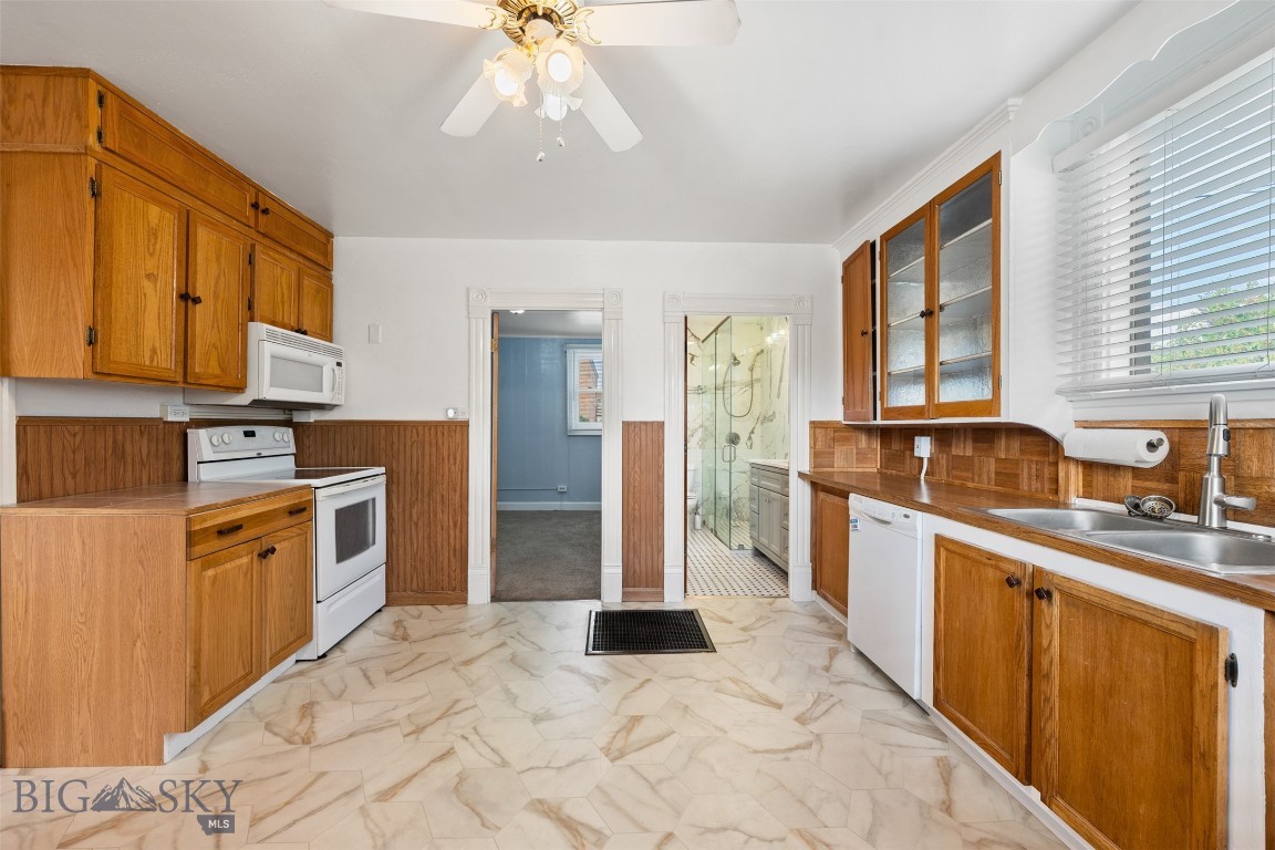 Butte, Montana 59701, United States, 2 Bedrooms Bedrooms, ,1 BathroomBathrooms,Residential,Active,193525