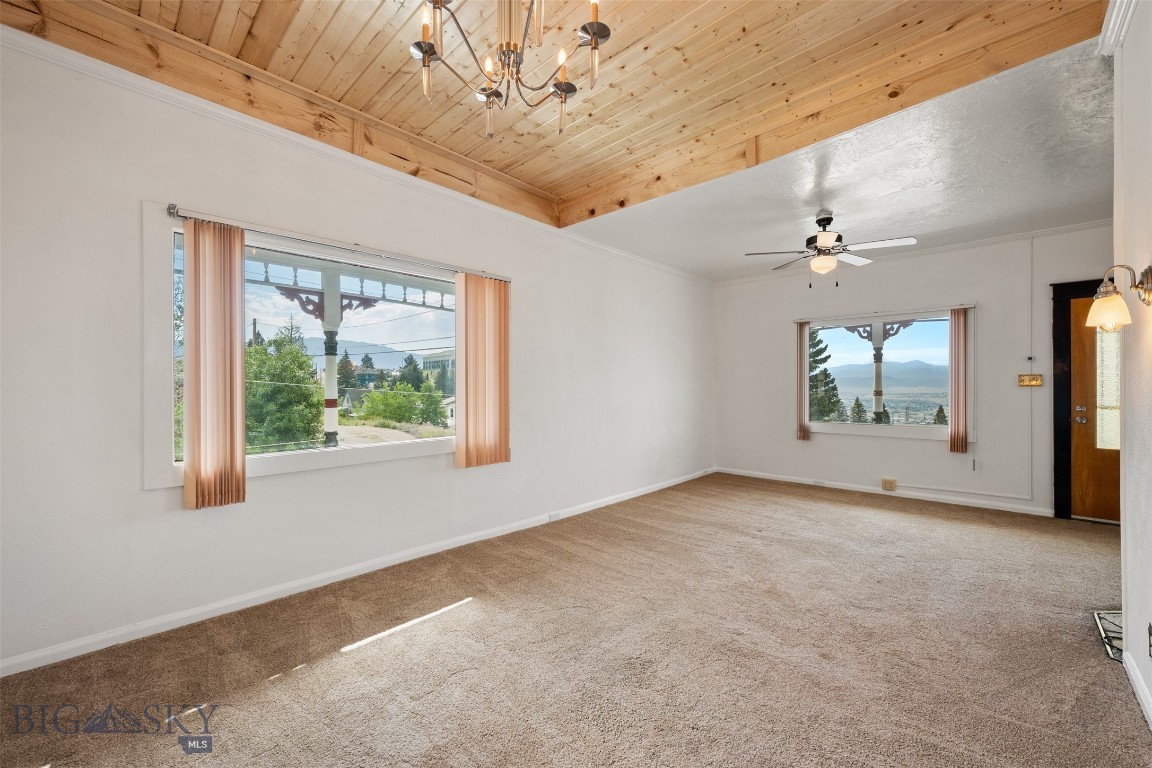 Butte, Montana 59701, United States, 2 Bedrooms Bedrooms, ,1 BathroomBathrooms,Residential,Active,193525