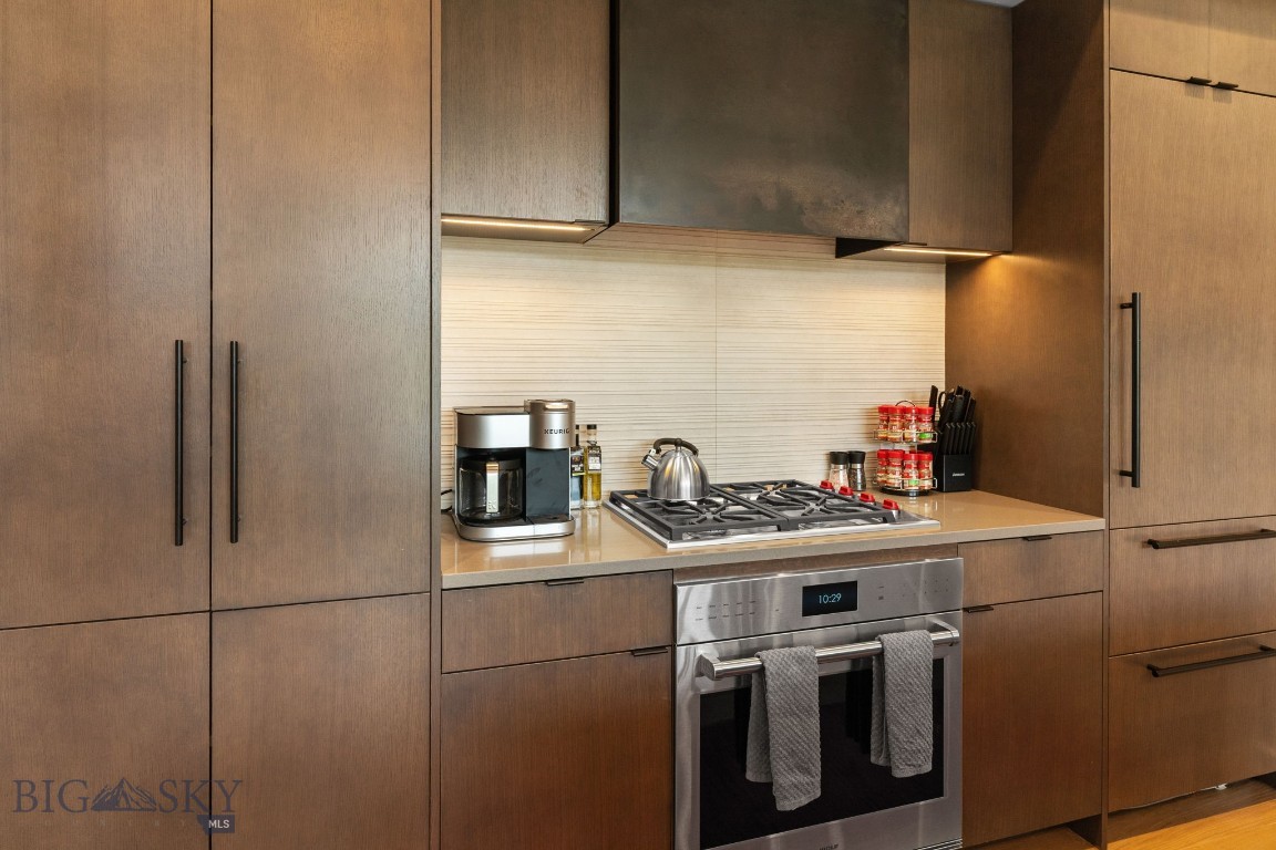 LakeLodge Residences - Residential
