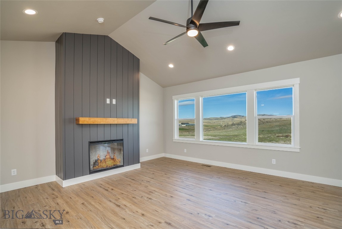 2 Smooth Brome Court