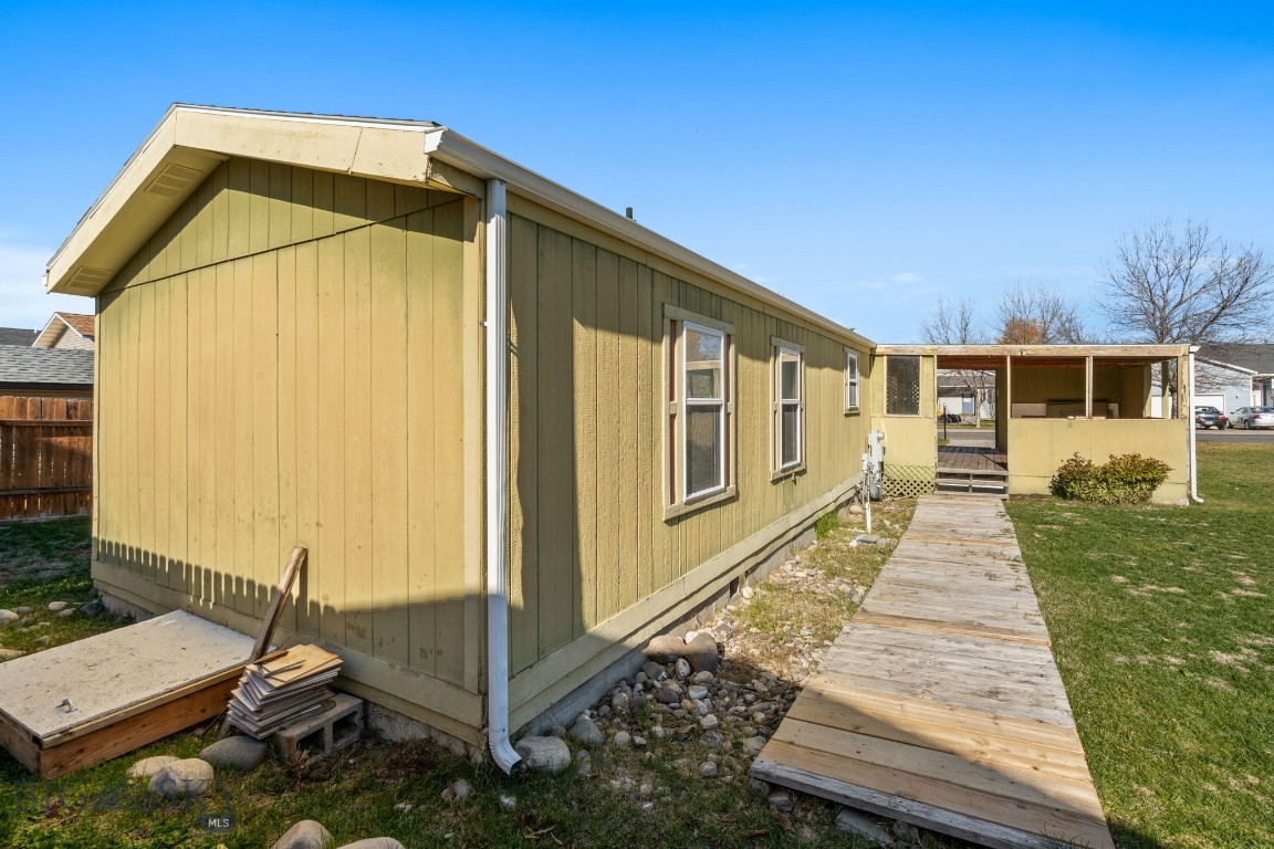 River Rock and Royal Village - Residential