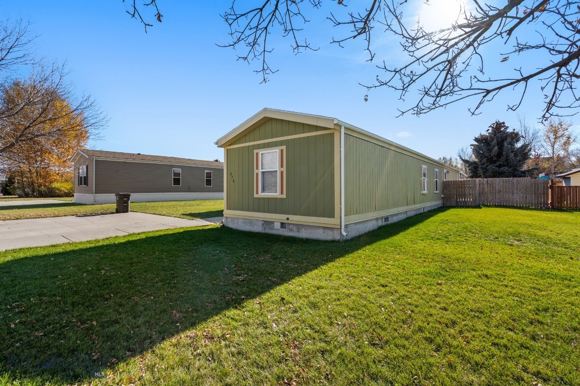 River Rock and Royal Village - Residential