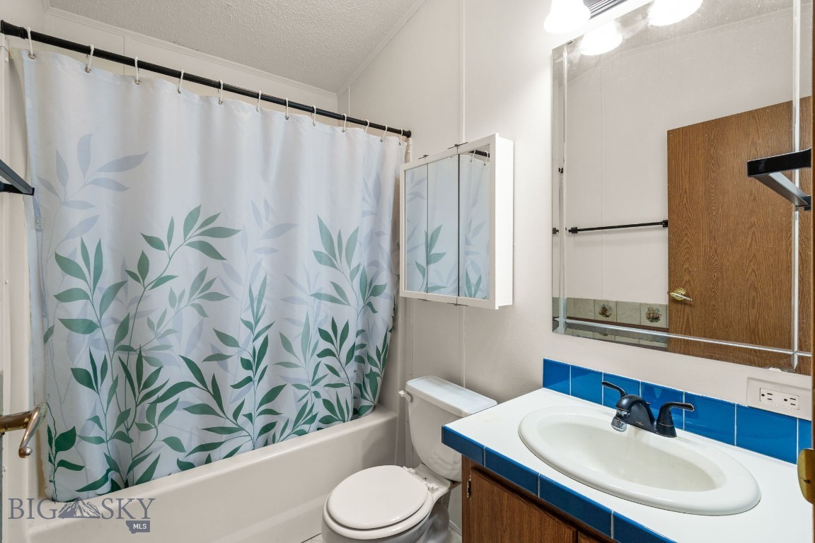 River Rock and Royal Village - Residential