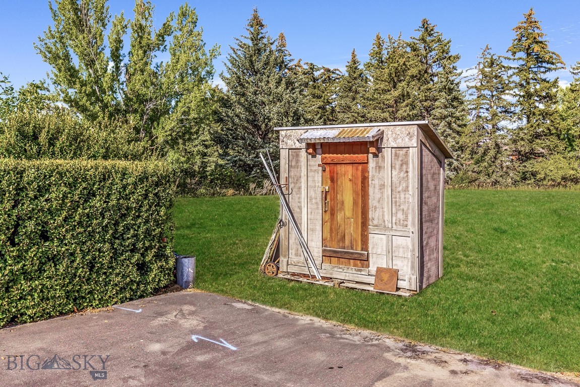Maple Terrace - Commercial Sale