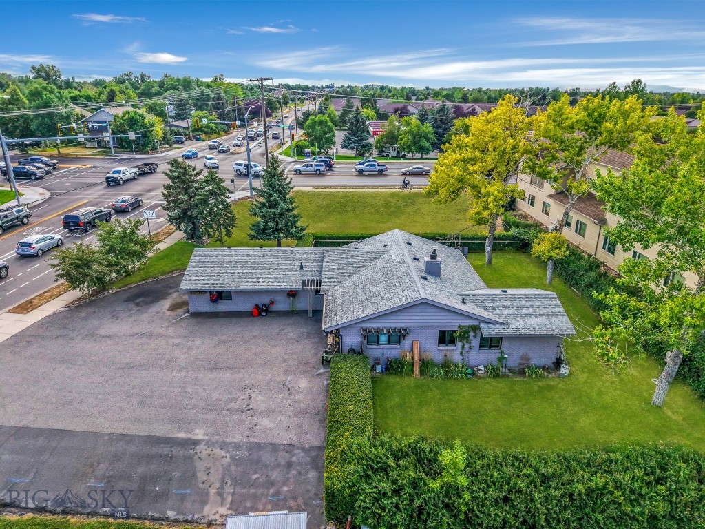 Maple Terrace - Commercial Sale