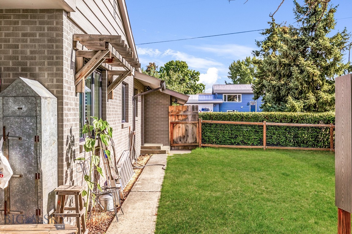 Maple Terrace - Commercial Sale