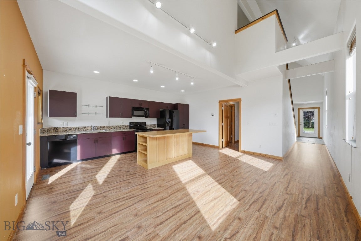 4234 Cover Street A
