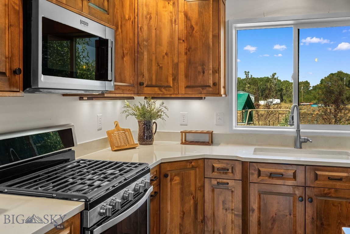 Cedar Meadows - Residential