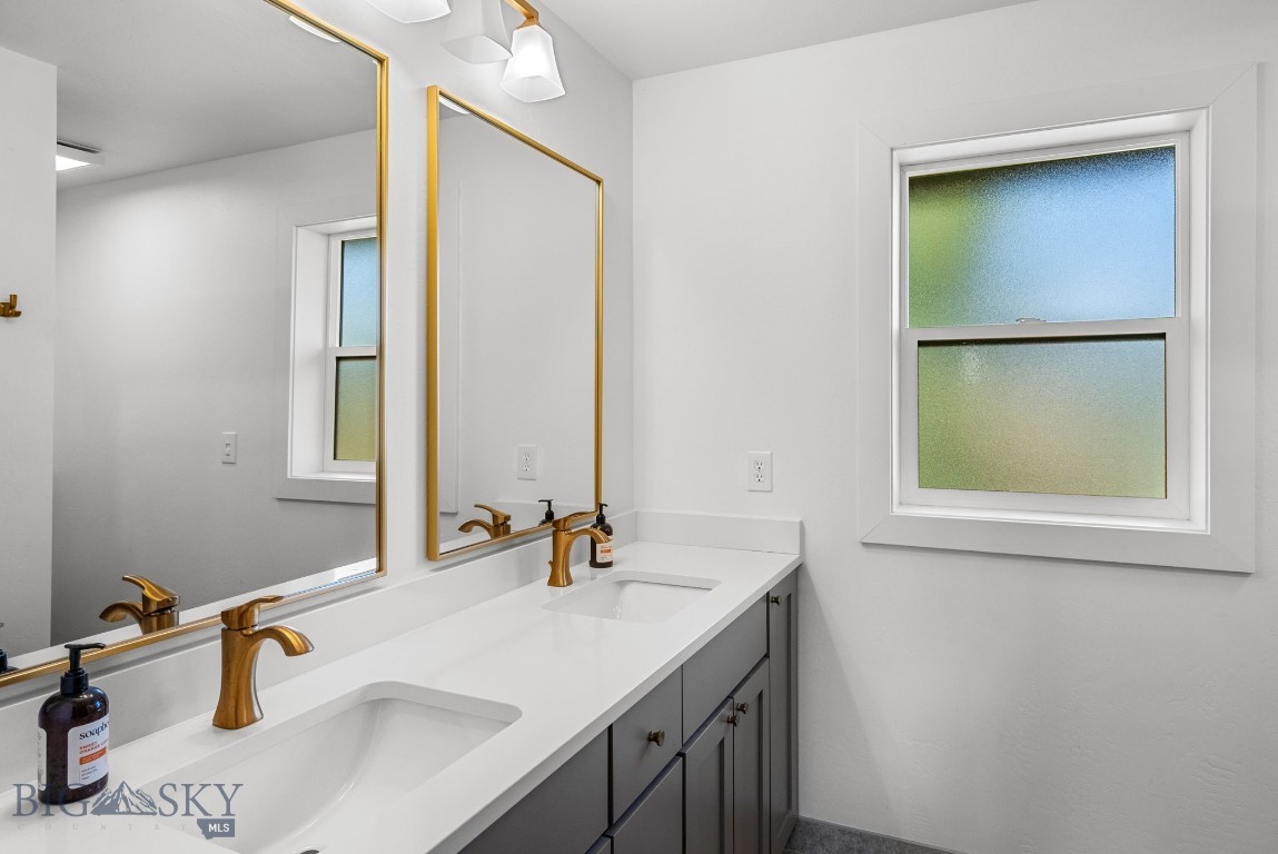 Cedar Meadows - Residential