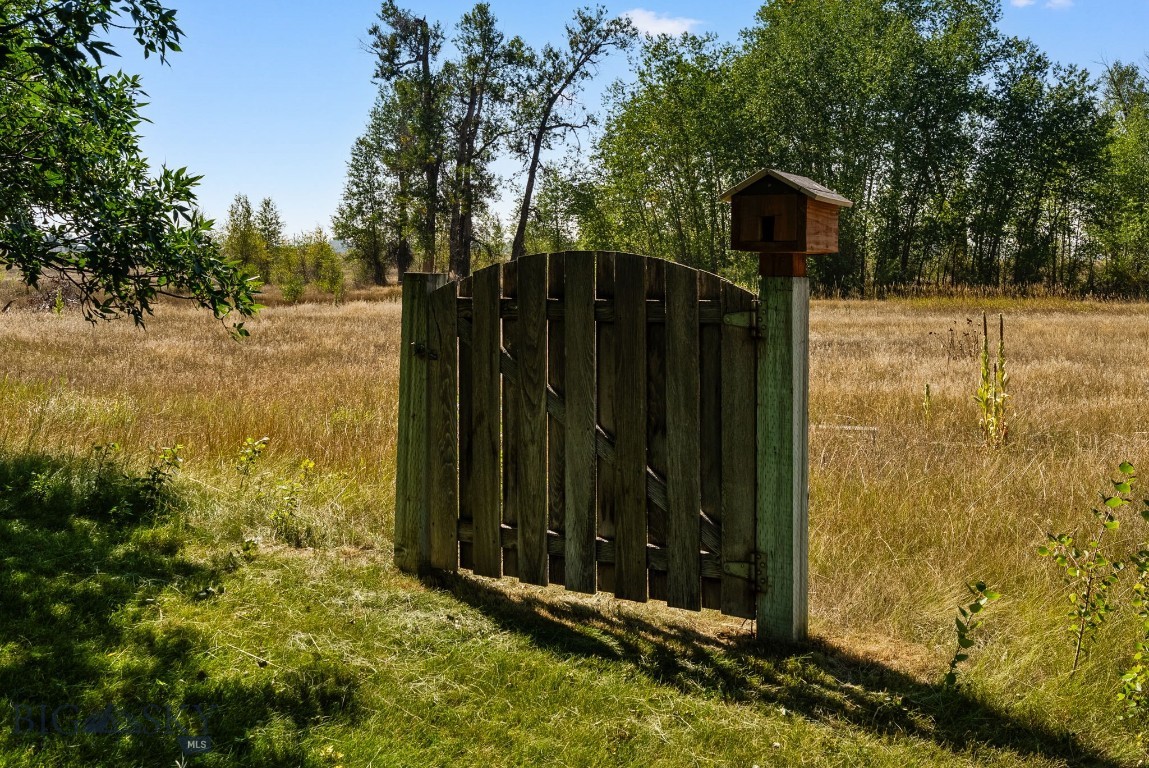 Cedar Meadows - Residential