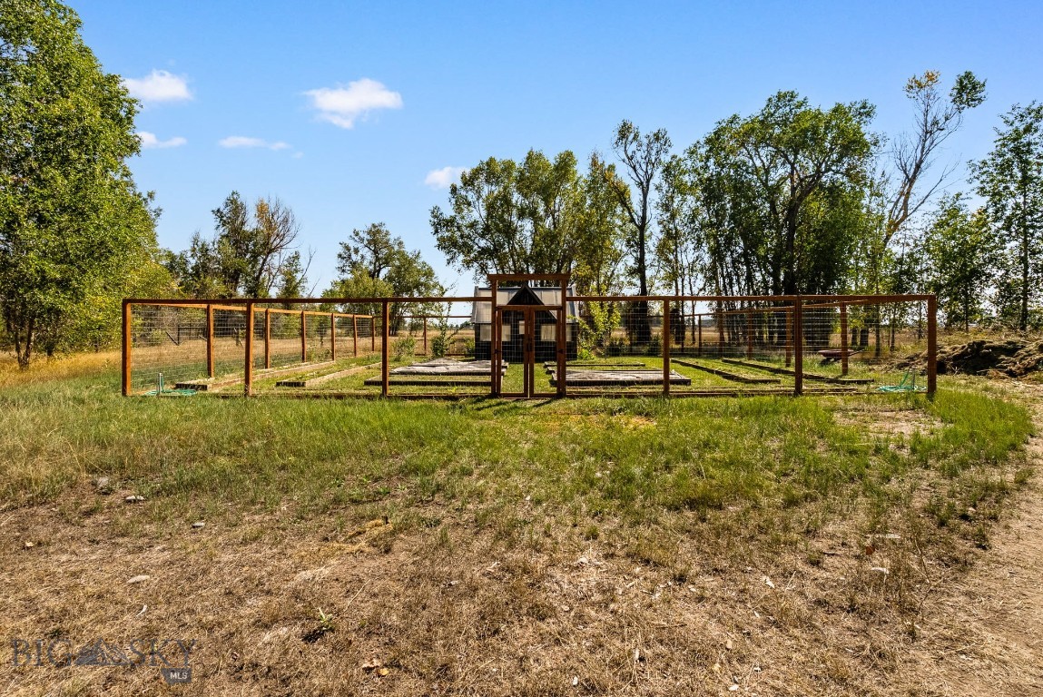 Cedar Meadows - Residential