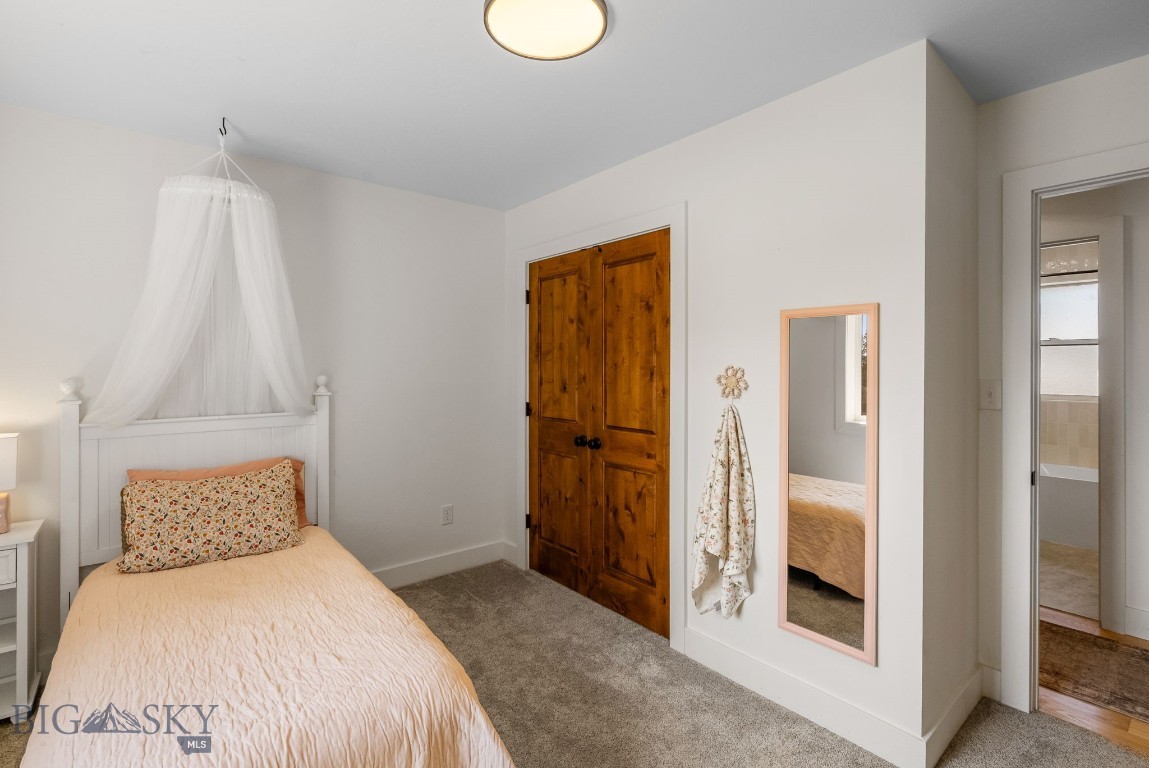 Cedar Meadows - Residential
