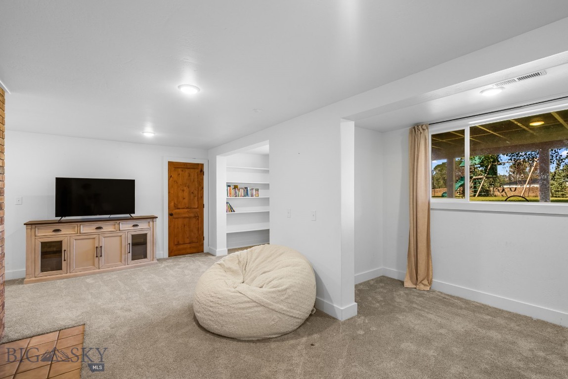 Cedar Meadows - Residential