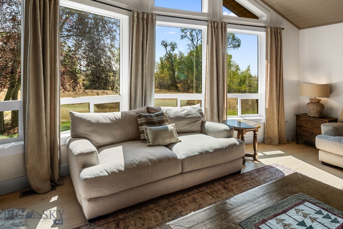 Cedar Meadows - Residential