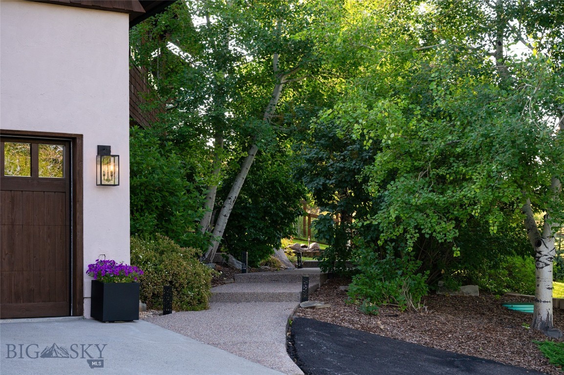 Bozeman, Montana 59715, United States, 4 Bedrooms Bedrooms, ,4 BathroomsBathrooms,Residential,Contingent,50177