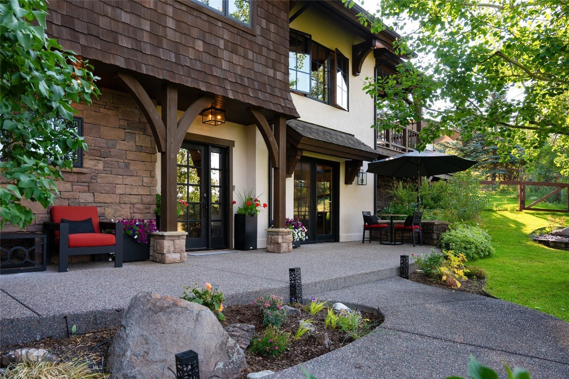 Bozeman, Montana 59715, United States, 4 Bedrooms Bedrooms, ,4 BathroomsBathrooms,Residential,Contingent,50177