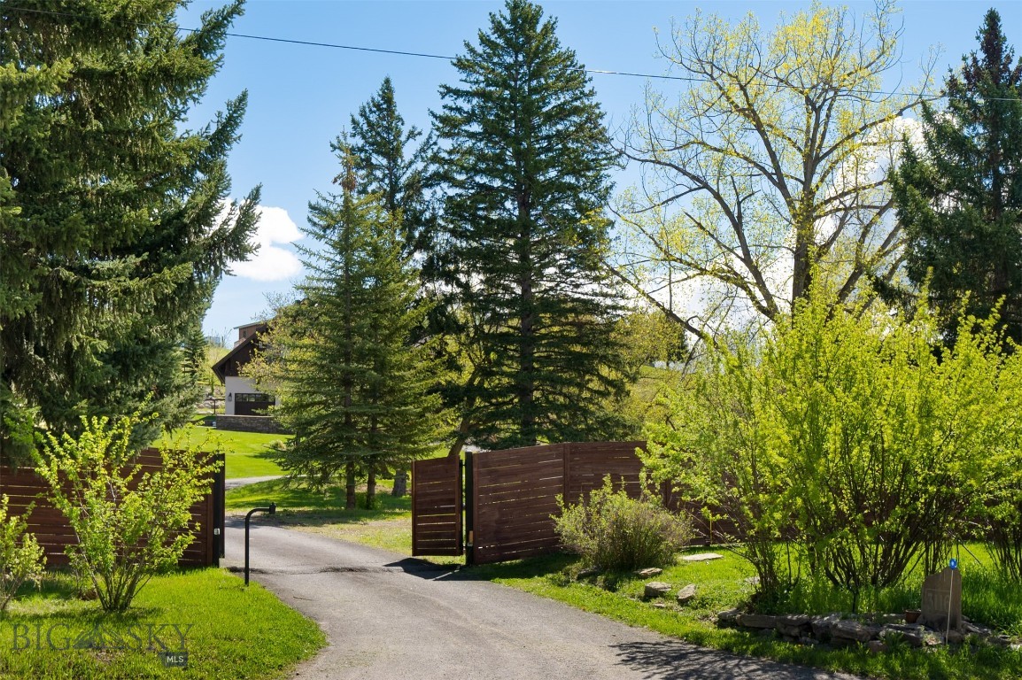 Bozeman, Montana 59715, United States, 4 Bedrooms Bedrooms, ,4 BathroomsBathrooms,Residential,Contingent,50177