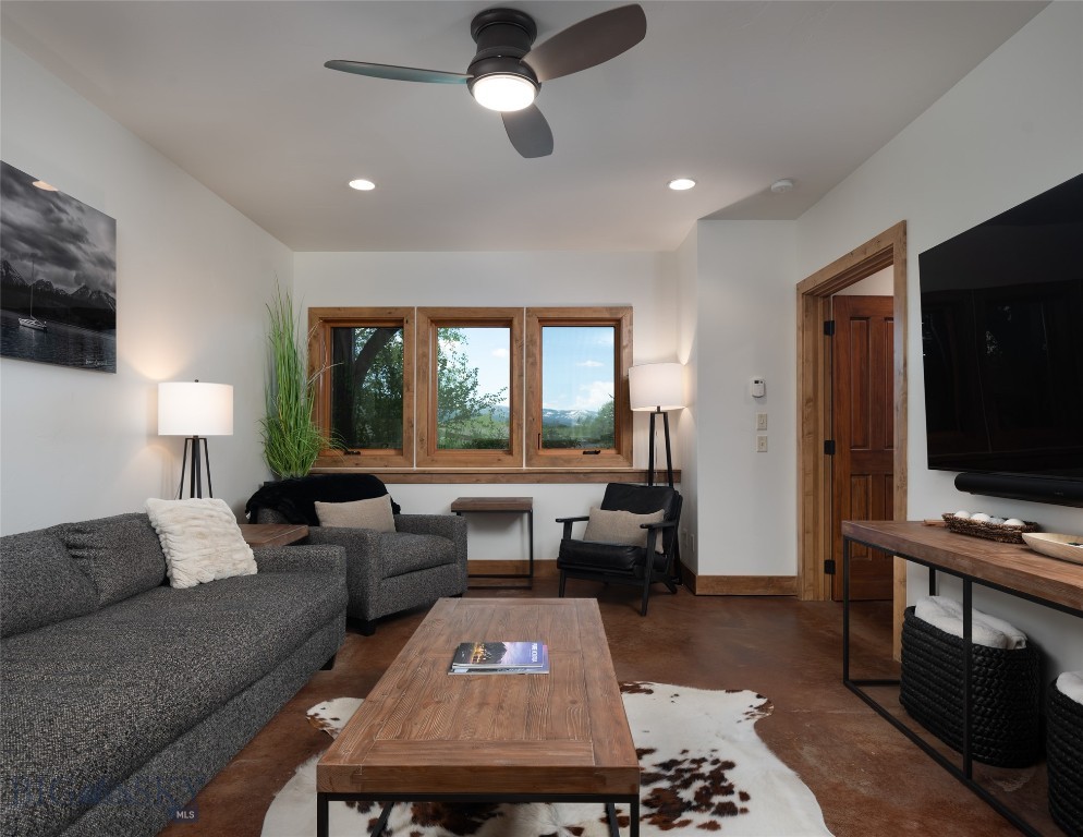 Bozeman, Montana 59715, United States, 4 Bedrooms Bedrooms, ,4 BathroomsBathrooms,Residential,Contingent,50177