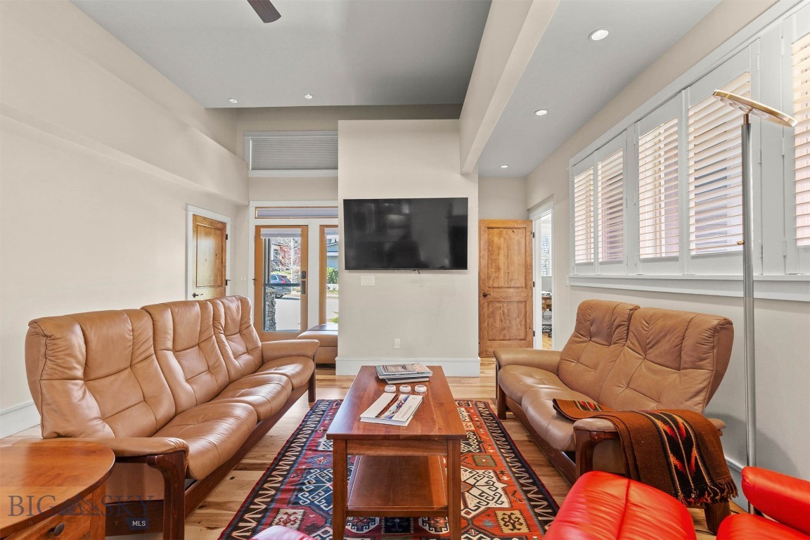 The Knolls at Hillcrest - Residential