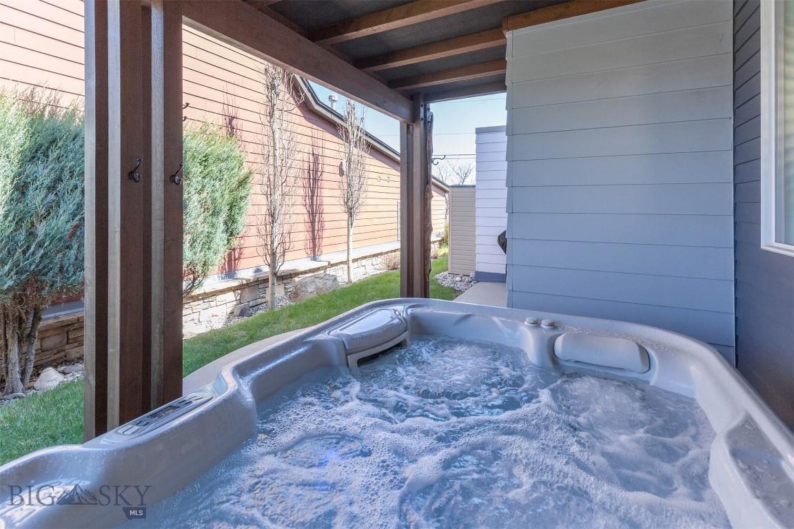 The Knolls at Hillcrest - Residential