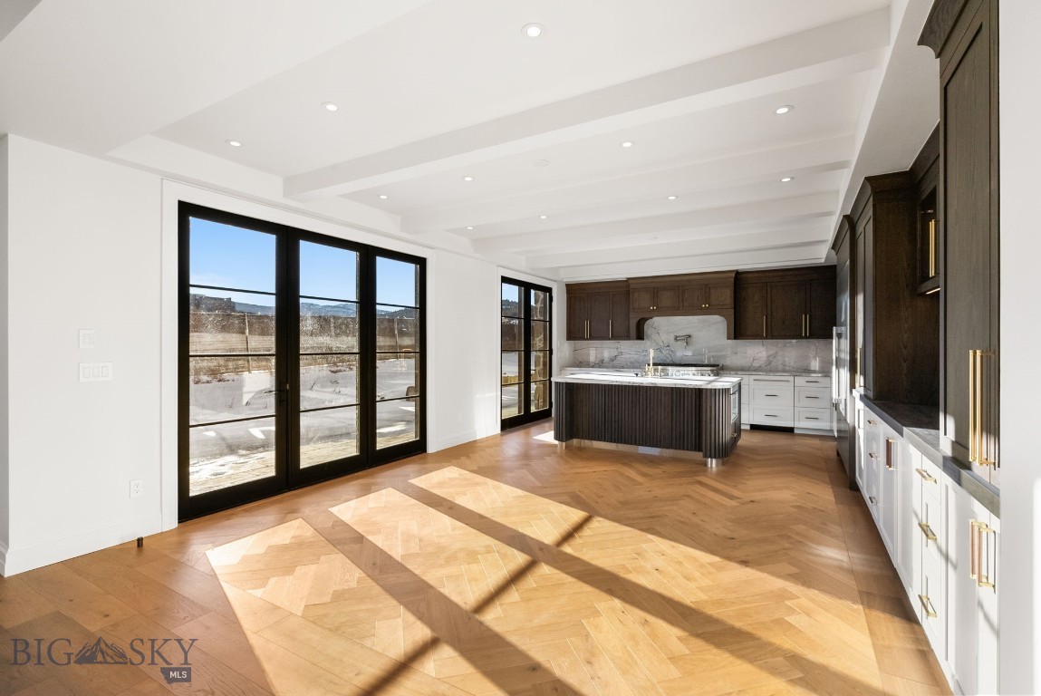 Yellowtail Residences Condominiums - Residential