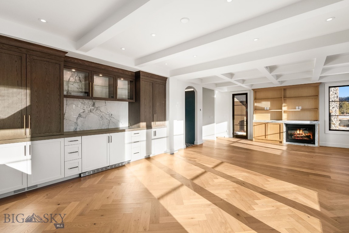 Yellowtail Residences Condominiums - Residential