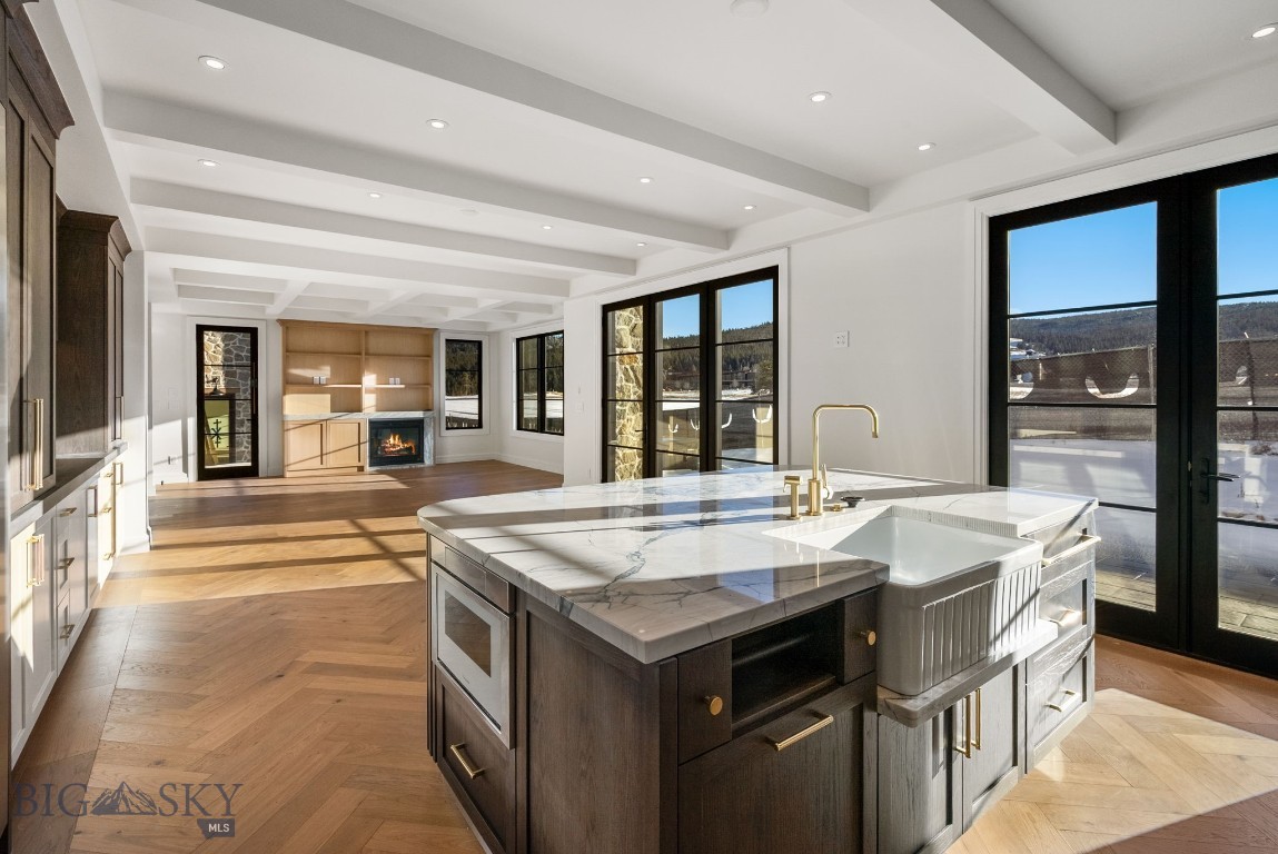 Yellowtail Residences Condominiums - Residential