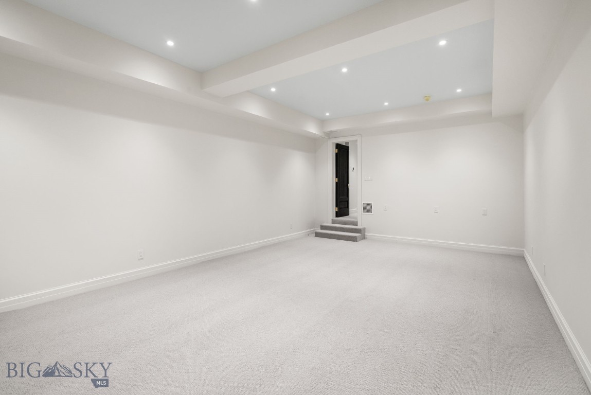 Yellowtail Residences Condominiums - Residential