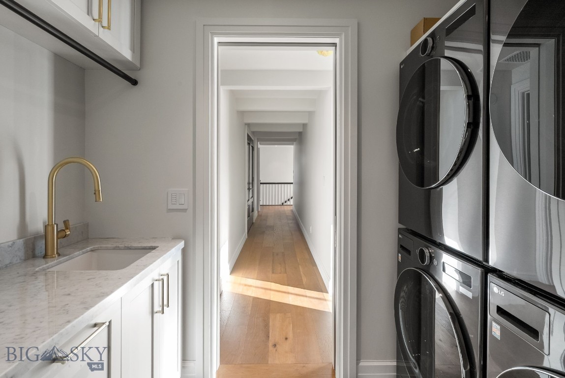 Yellowtail Residences Condominiums - Residential