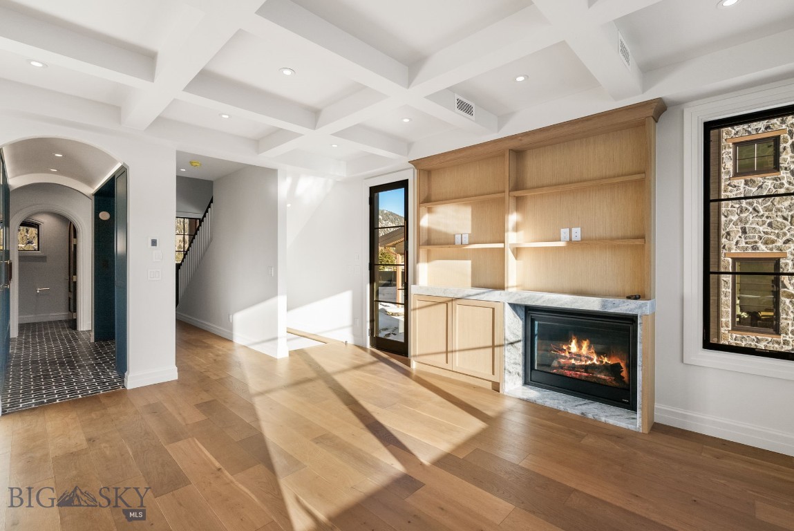 Yellowtail Residences Condominiums - Residential