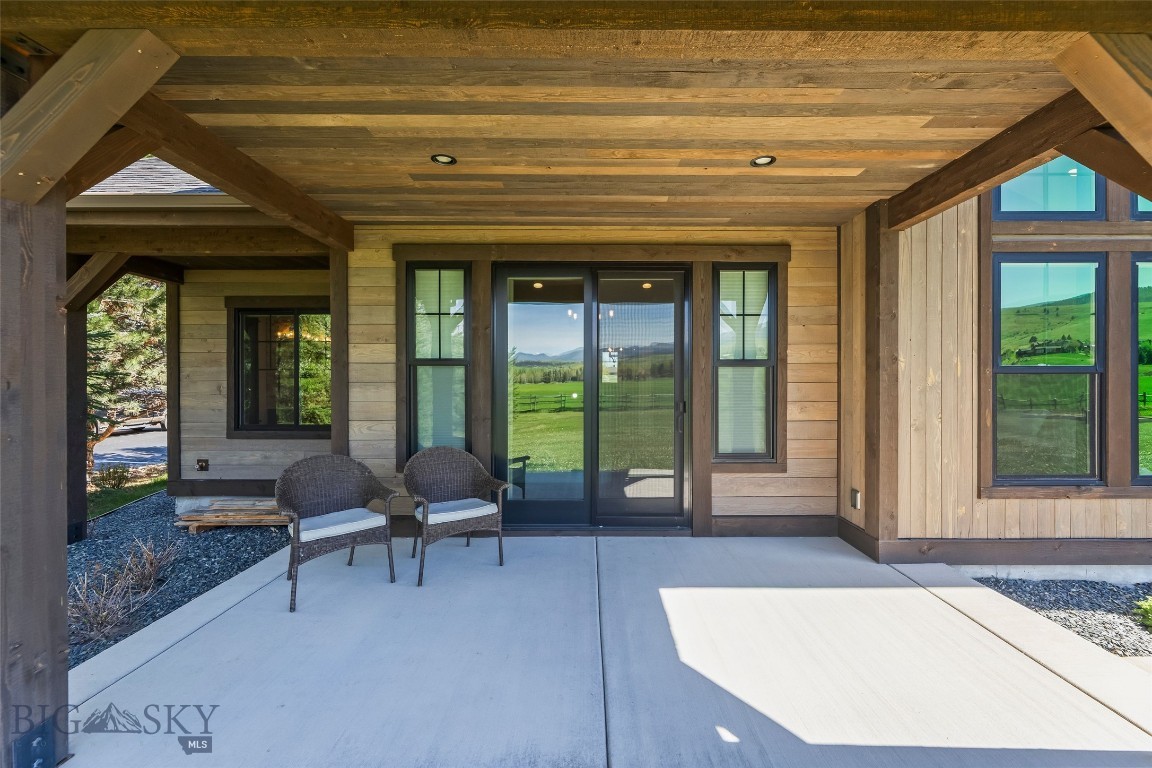 Greenhills Ranch - Residential
