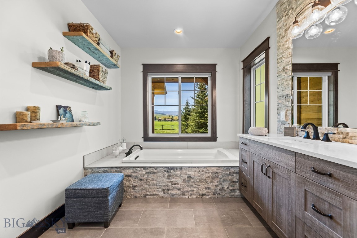 Greenhills Ranch - Residential