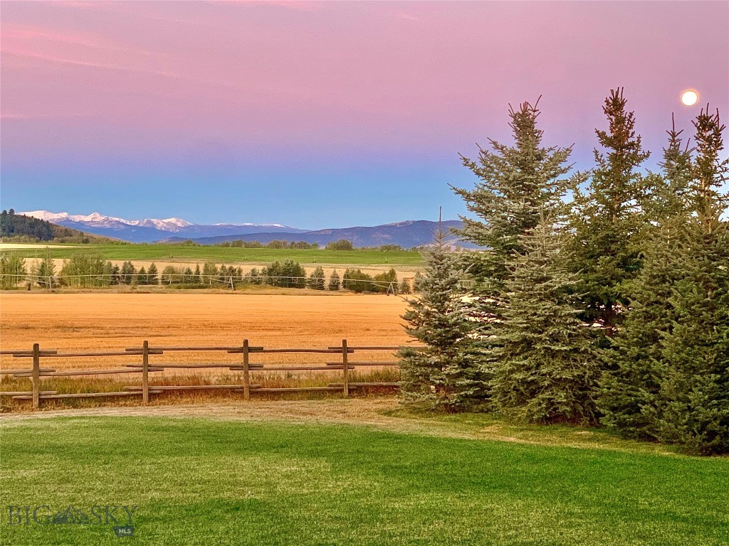 Greenhills Ranch - Residential