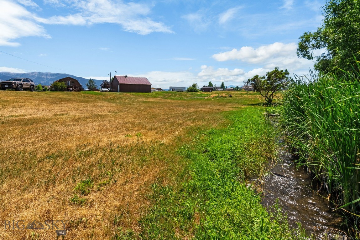 Belgrade, Montana 59714, United States, 1 Bedroom Bedrooms, ,1 BathroomBathrooms,Residential,Active,175800