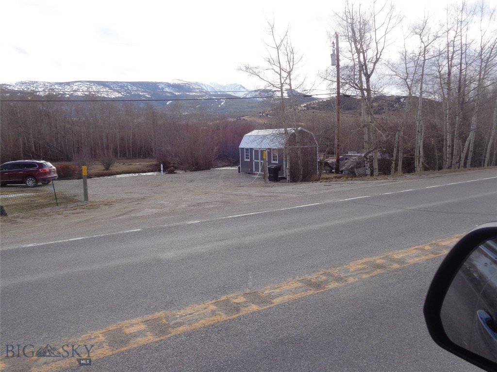 10717 Mt Highway 1 West