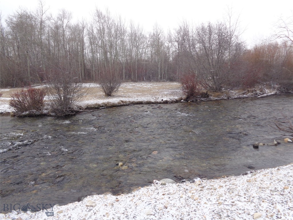 10717 Mt Highway 1 West