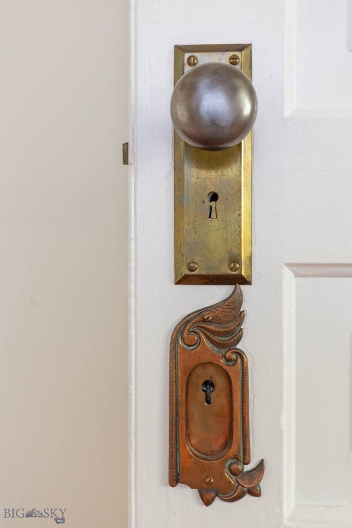 Manhattan, Montana 59741, United States, 7 Bedrooms Bedrooms, ,2 BathroomsBathrooms,Residential,Contingent,47389