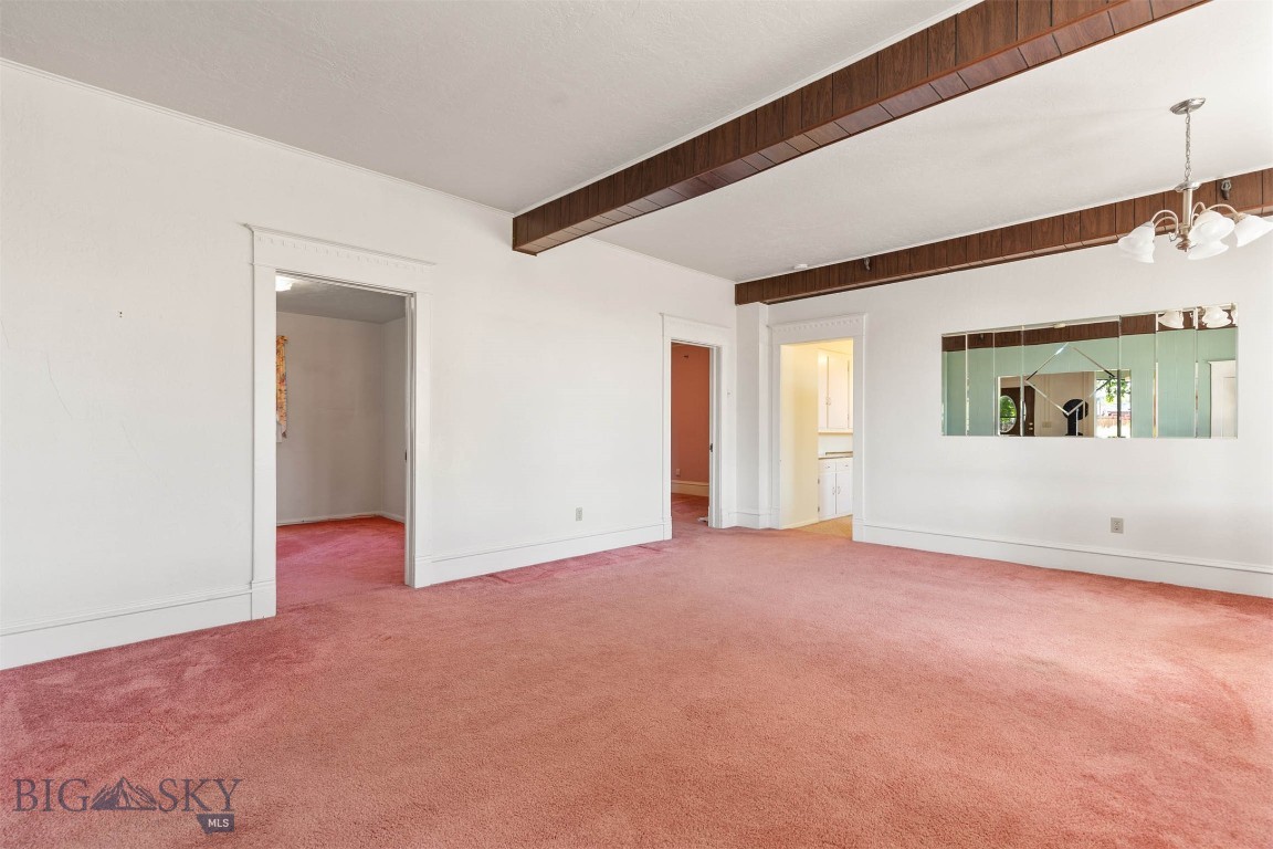 Manhattan, Montana 59741, United States, 7 Bedrooms Bedrooms, ,2 BathroomsBathrooms,Residential,Contingent,47389